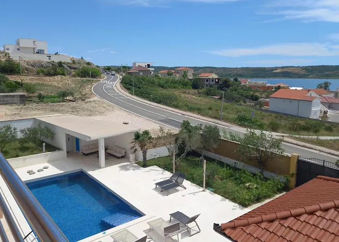 Vakantiehuis In - Cdy046 *