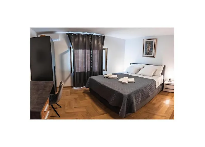 In - Cdy046 Vakantiehuis *