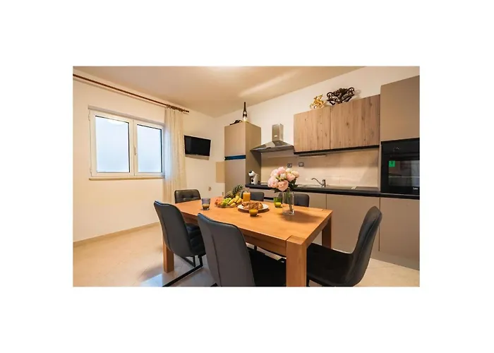 Vakantiehuis In - Cdy046 *